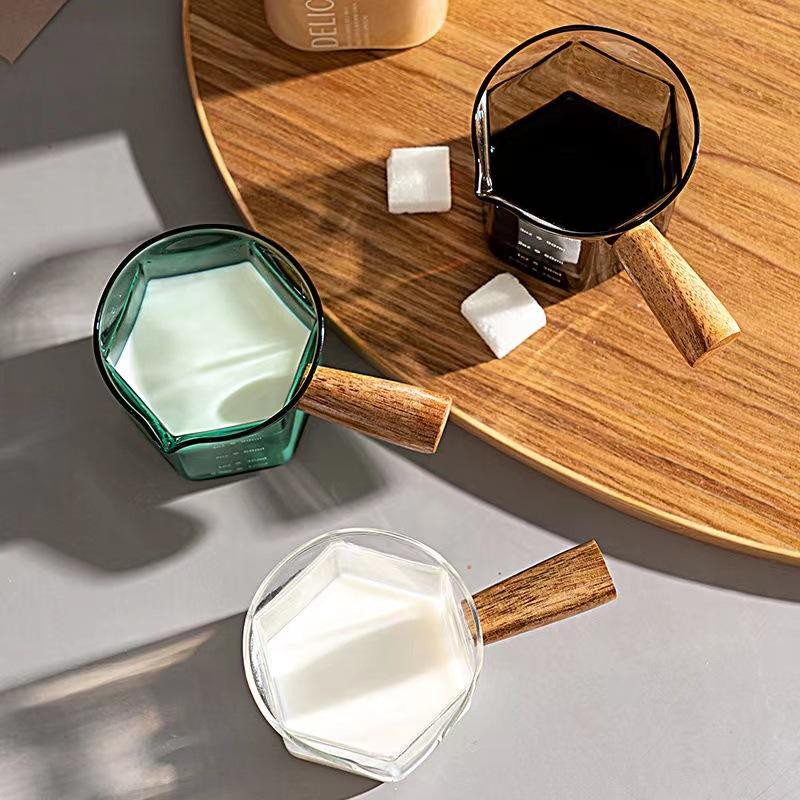 High Borosilicate Coffee Cup Glass with Scale Espresso Extraction Measuring Cup Wooden Handle Milk Cup Milk Jug Ounce Cup