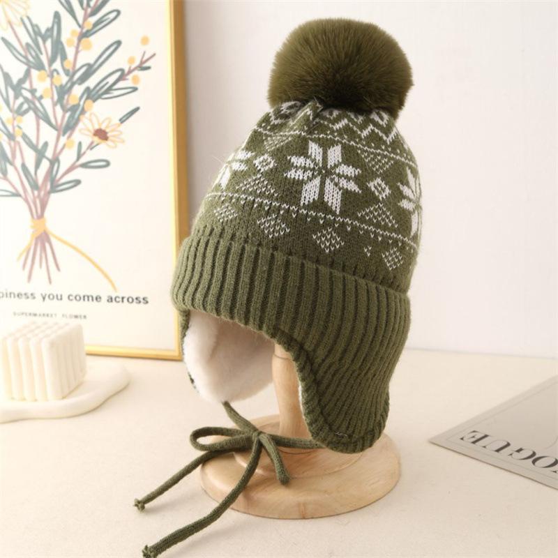New Women's Autumn and Winter Face Small Fleece Jacquard Wool Hat Outdoor Travel Cold Warm Hat Big Head Circumference Knitted Hat