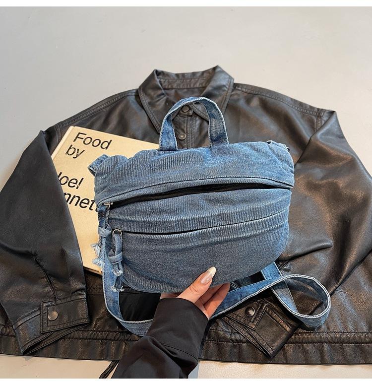 

Denim bag women s 2025 new popular fashion casual versatile shoulder bag large capacity messenger handbag светло-синий