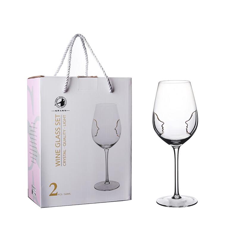 

Creative Couple Crystal Wine Glasses