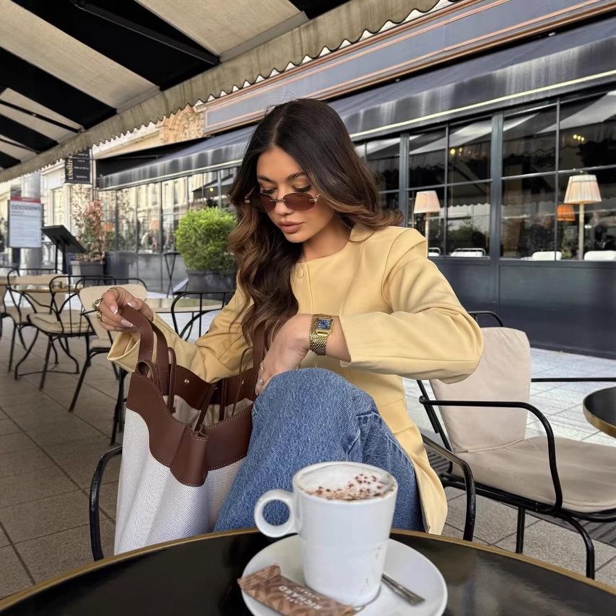 European & American Women's Round Neck Slim Fit Short Blazer with Row Button