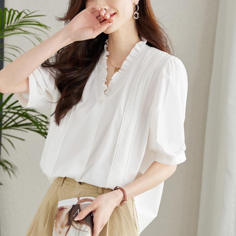 

V-neck White Shirt Women s Short-sleeved Summer New Loose Shirt XXL білий