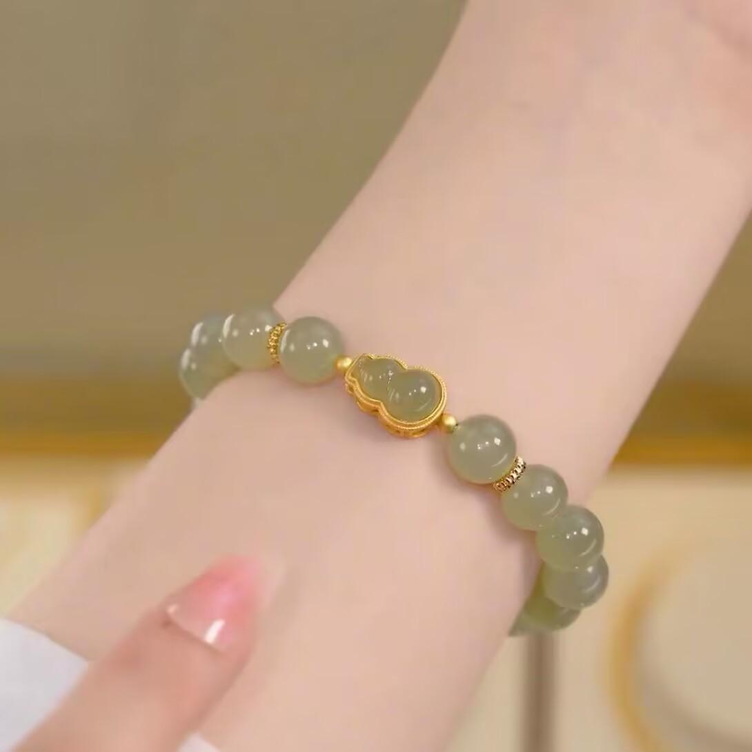 Elegant Women s Fu Lu Gourd Bracelet - Light Luxury Retro Accessory