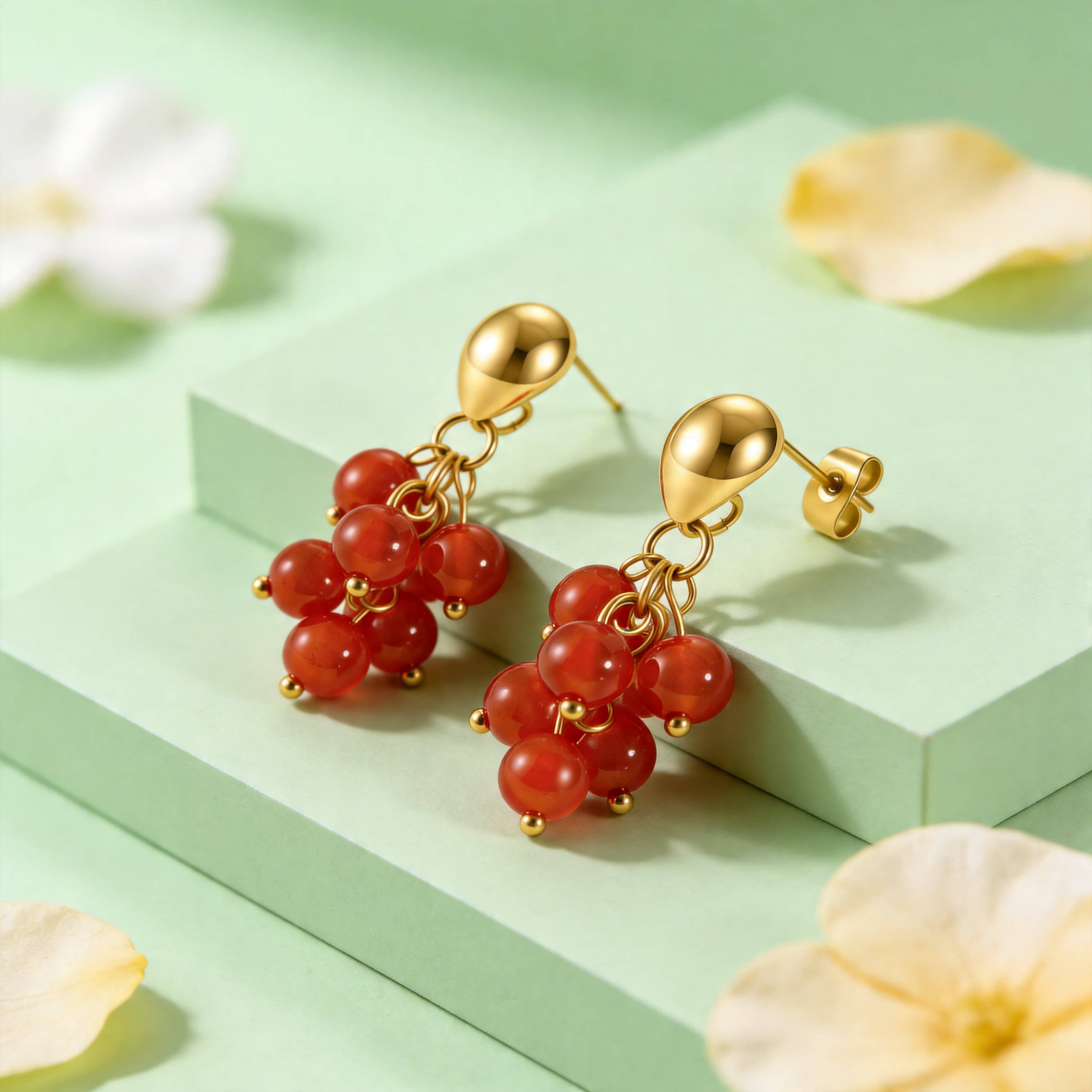 

Sweet Retro Red Grape Earrings for Women Summer Countryside Style Grape Pendant Earrings Party Wedding Trendy Jewelry Gift