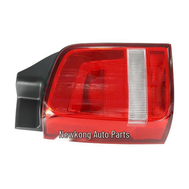 Compatible with Volkswagen Transporter, Multivan, Maitwei T5/T6, Caravelle (2003-2015) rear taillight.