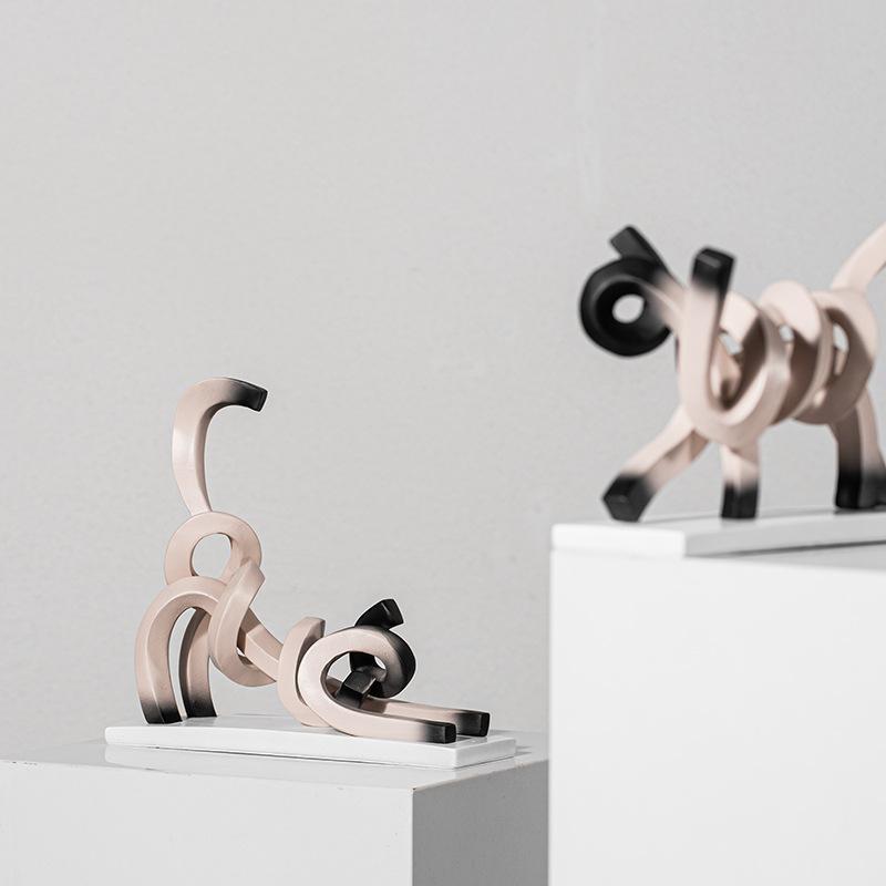 Wabi Sabi Wind Twisted Line Resin Cat Fun Abstract Animal Ornament Sample Living Room Desktop Decoration 1PC