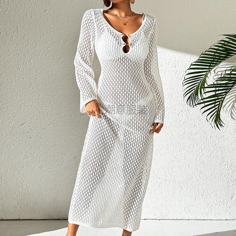 European-American Hollow Texture V-Neck Button Backless Long-Sleeve Beach Dress