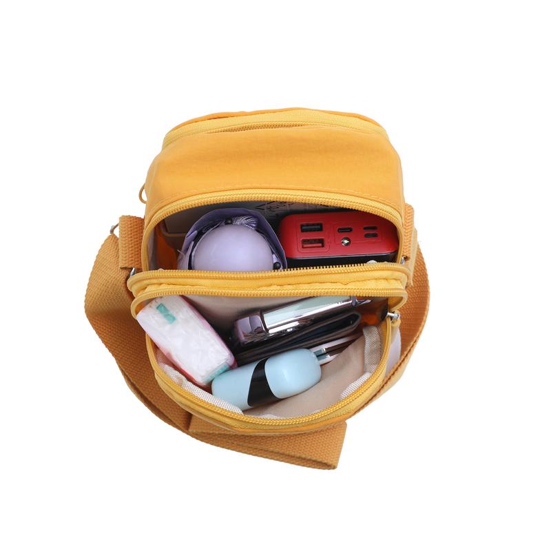 Lightweight Women's Shoulder Bag Solid Collor Mobile Phone Bag Waterproof Nylon Small Square Bag