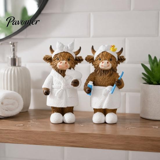 Environmentally Friendly Resin Decor Highland Cow Bathroom Figurine, Bathrobe Statue, Wateroroof Small Desktop Figurine Gift Animal Ornament for Sink