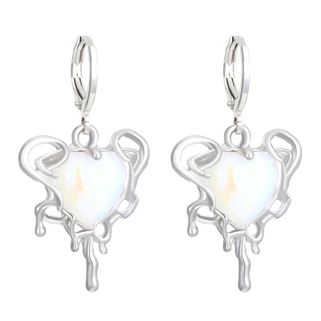 Eleganti Orecchini a Forma di Cuore e Stella a Quattro Punte da Donna - Collezione Autunno e Inverno