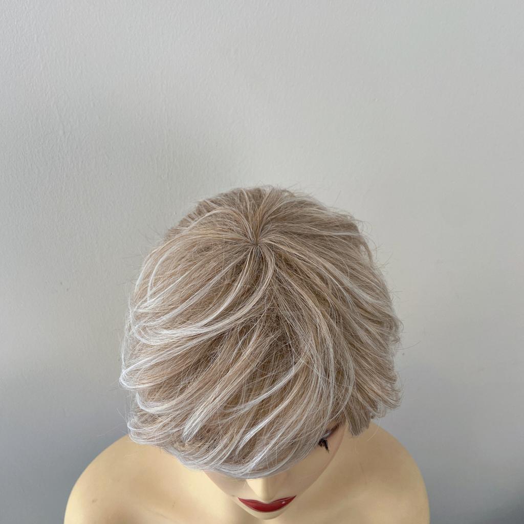 Women Natural Short Wavy White Gradient Wig Rose Net Synthetic Curly Wigs