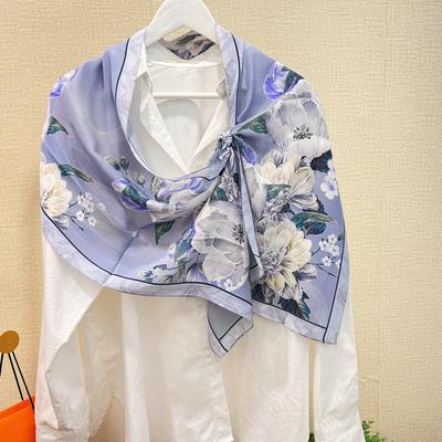 Accessoires – Schals & Tücher