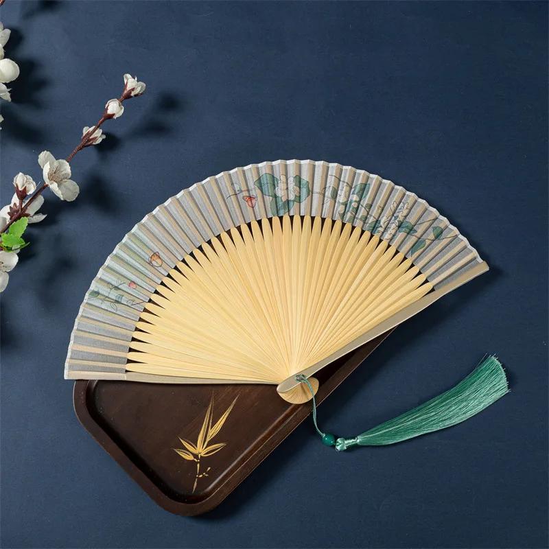 Bamboo Antique Folding Fan Chinese Style Fan Summer Female Dance Fan Portable Elegent Flower Hand Held Fan Exquisite Gifts Decor