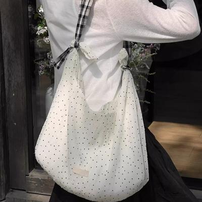 Mori Polka Dot Canvas Tasche Damen Nischen Design Literarischer Stil Klein Frisch Pendler Tragetasche Niedliche Mädchen Umhängetasche