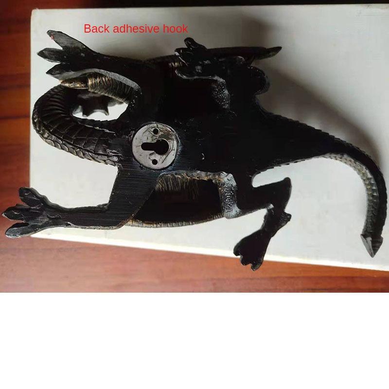 Courtyard with Raised Head and Tail Flying Dragon Horticultural Ornaments Garden Home Decoration Fun Ornaments Resin Crafts