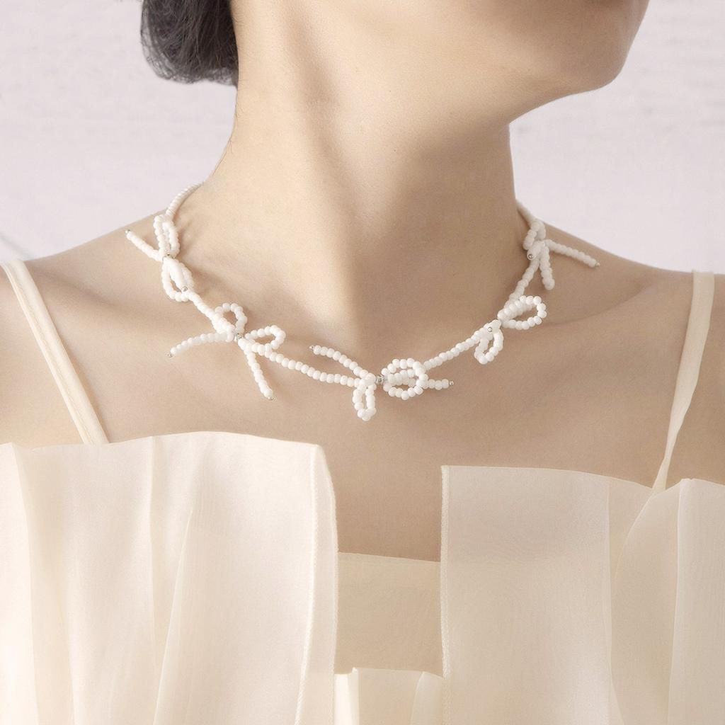 Korean Version of Simple Beaded Princess Small Fragrance Bow Necklace Girl Ballet Ribbon Gentle Collarbone Chain