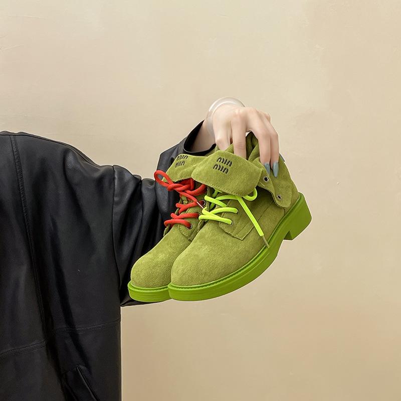 

2025 autumn and winter new fashion retro British style folding contrasting color thick heel Martin boots women s casual tooling boots short boots 40 зелёный