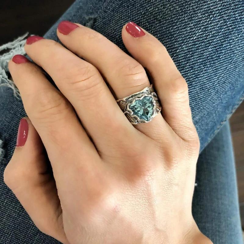 Niche Retro Design Irregular Heart Set Zirconia Ring Women's Delicate  Holiday Party Jewelry Accessories