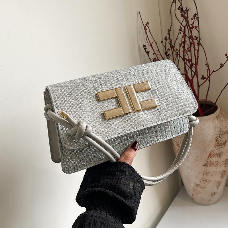 

Sophisticated Black Crossbody Purse With Unique Design Perfect For Women Fashionforward серебряный