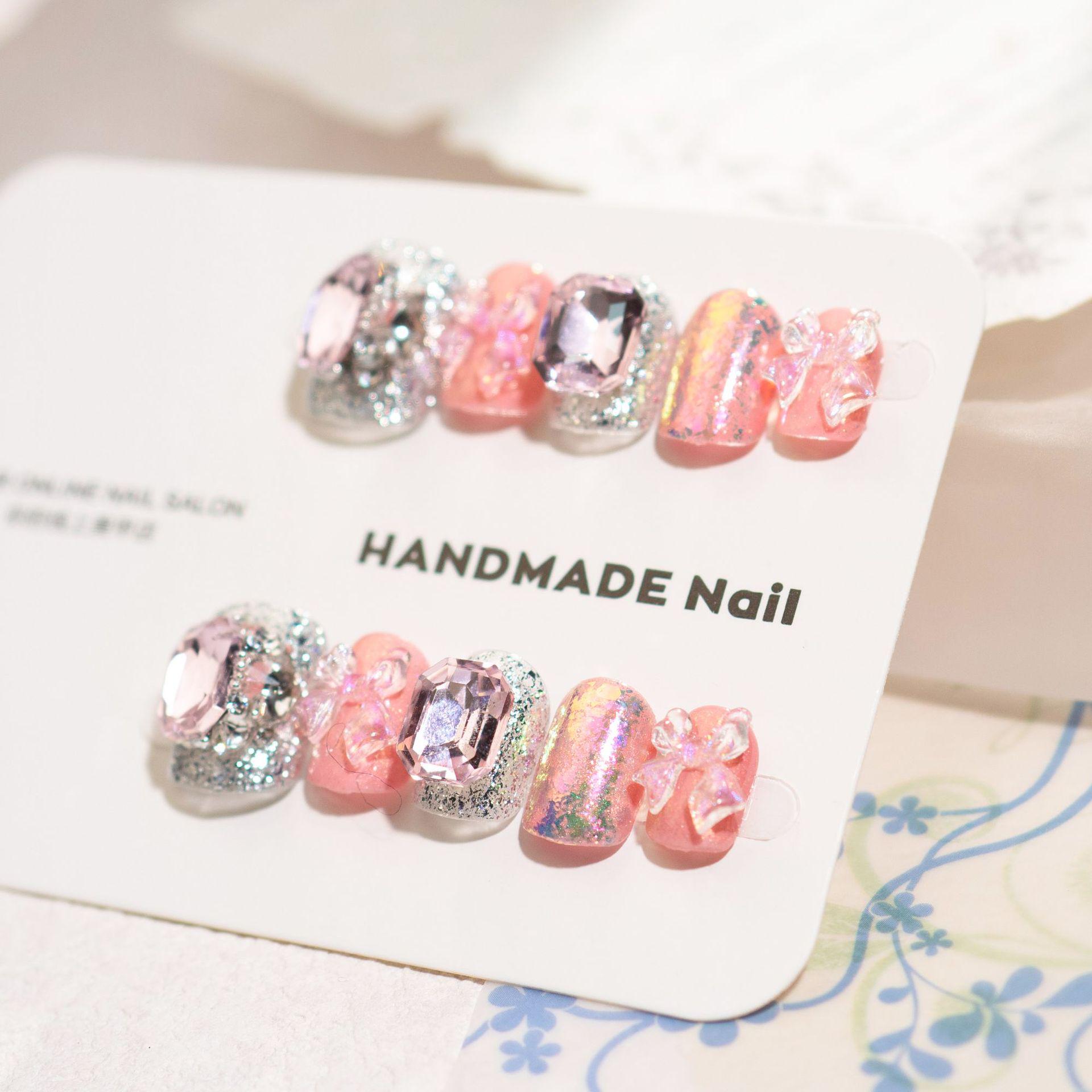 Luxury Cat Eye Medium-Long Oval Detachable Nail Stickers
