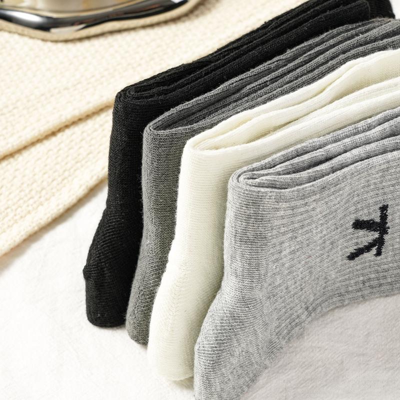 New Women's Spring and Autumn Embroidery Bow Mid-calf Socks Combed Cotton Women's Socks