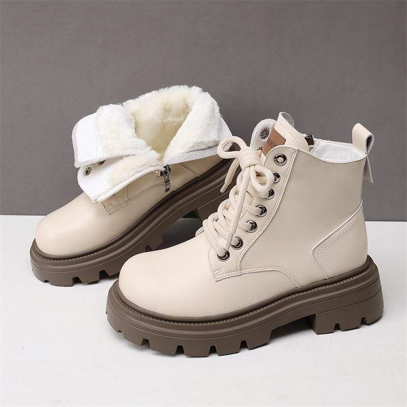 2025 fashion versatile new locomotive boots Martin boots fashion versatile thick-soled British velvet short boots