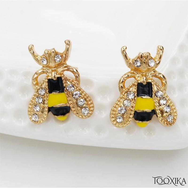 

Серьги Tooxika Spring Glaze с капающими бриллиантами и пчелами, серьги со стразами
