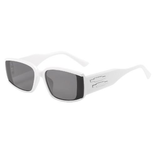 

Vintage Black Square Sunglasses Woman Luxury Small Rectangle Sun Spectacles Female Gradient Clear Mirror Oculos De So 1PC