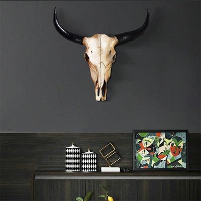 Resin Bull Skull Wall Decoration – Creative Animal Head Ornament for Home and Doorway.