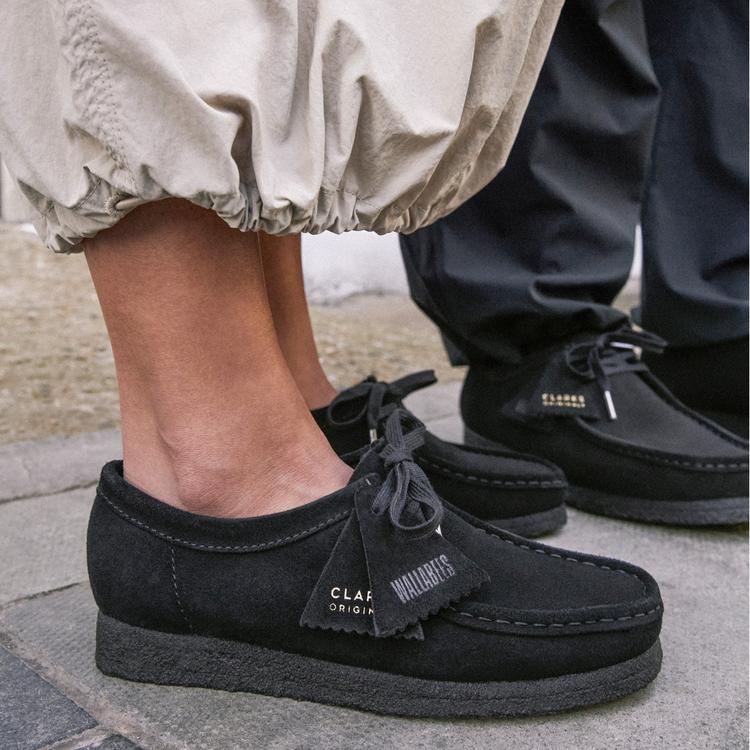 Clarks Originals Leather Round Toe Lace-Up Versatile Durable Breathable Low-Top Casual Shoes Women sneakers Black 261555224