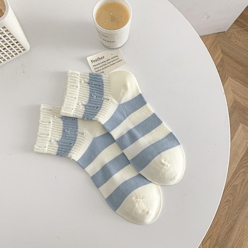 

Женские весенне-летние тонкие носки-гольфы в полоску с дырками в стиле кэжуал 1 pair синий