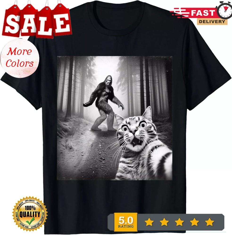 Funny Cat Selfie With Sasquatch Bigfoot Gift Unisex T-Shirt Size S-4XL Unisex T-Shirt XXL