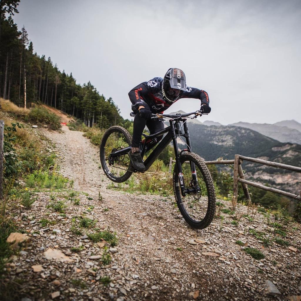 FirePro Faltreifen MTB 27.5x2.35 Schwarz