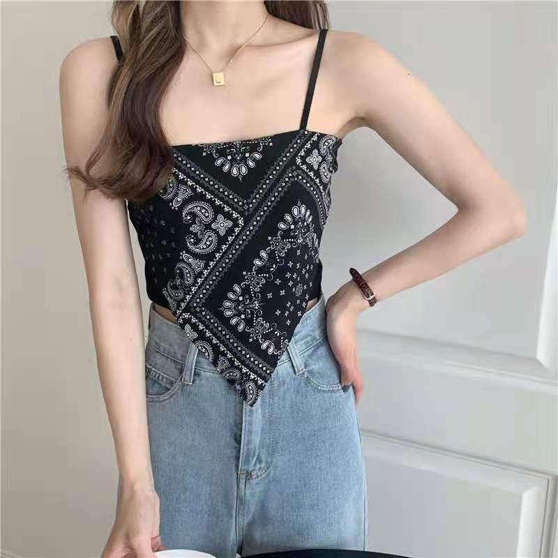 

Сладкий и пряный красивый задний карман на животе с цветком кешью, бретелька через шею, дизайн Sense, вязаный жилет для улицы, женский летний короткий топ One size