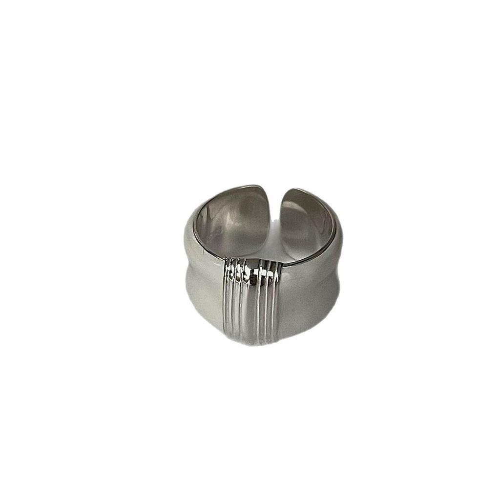 Su Chuang S925 Sterling Silver White Enamel Wide Band Ring - French Light Luxury Retro Design
