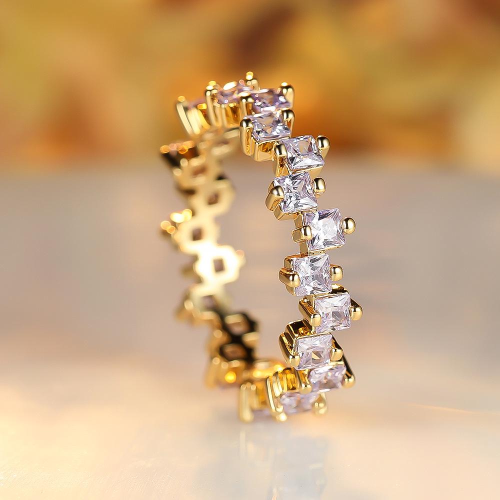 Erhun Creative Zircon Diamond Inlaid Gold-Plated Square Ring