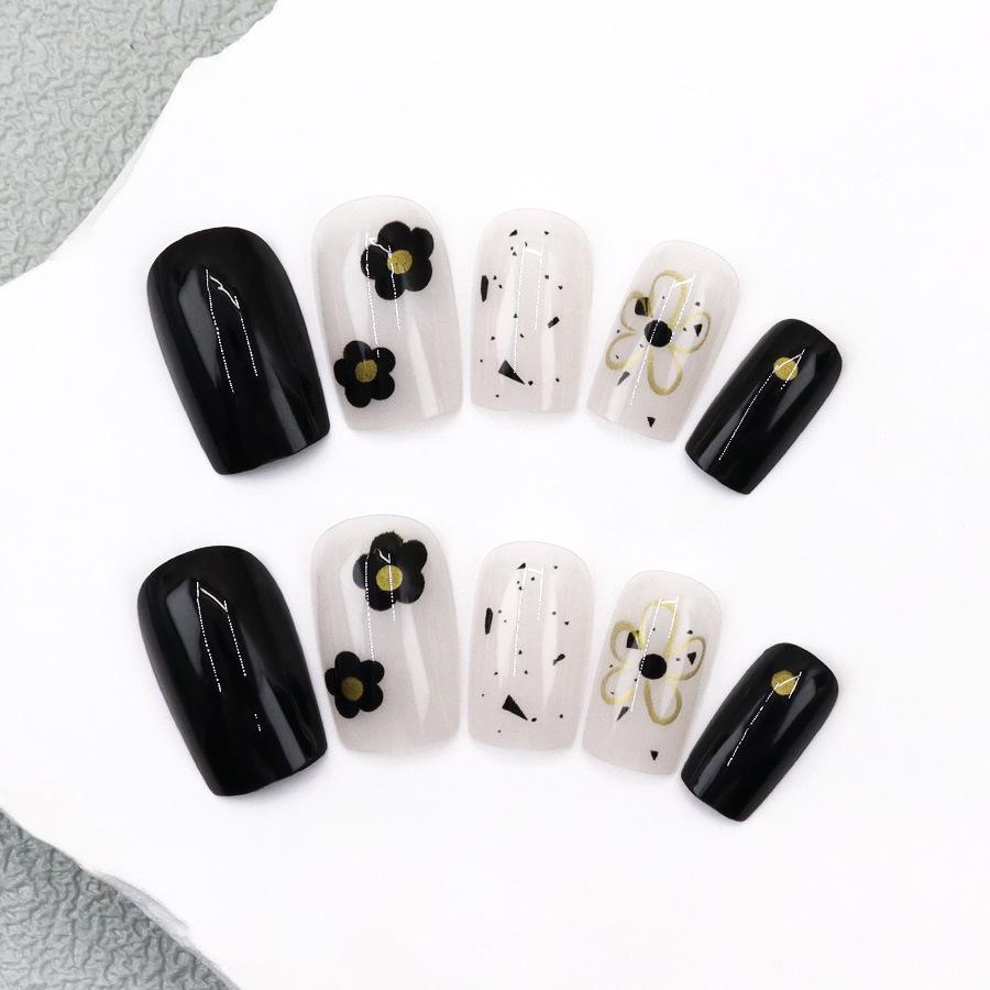 High-End Black & White Floral Nail Stickers - 24 Versatile Pieces, Simple & Trendy