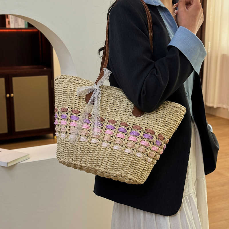 Seaside Straw Bag Women's Large Capacity Beach Bucket Bag Woven Vegetable Basket Summer Commuter Shoulder Tote Bag