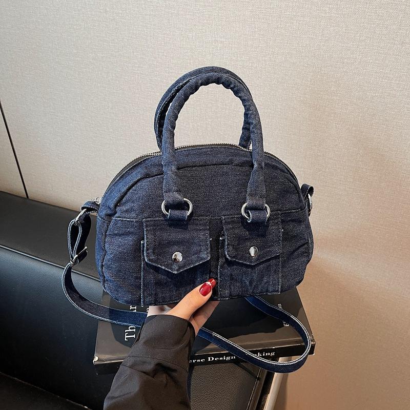 New niche design bag women's shoulder pillow bag fashion casual commuter handbag messenger bag
