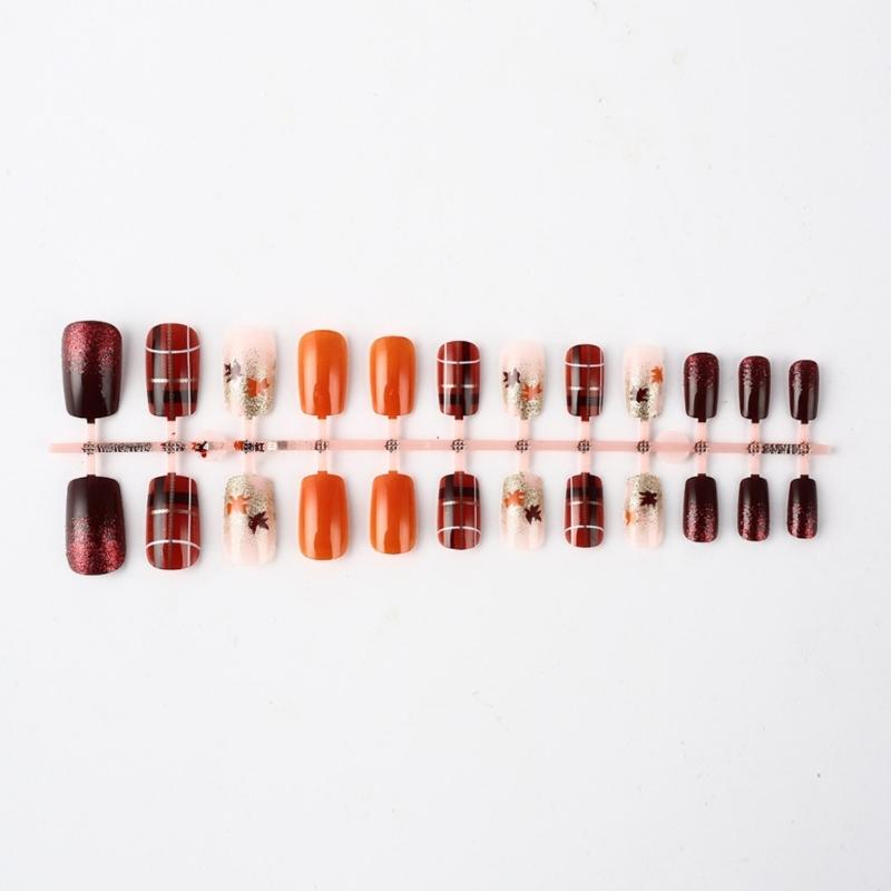 Thanksgiving Fall Press on Nails Medium Square False Nails Maple Leaf Orange Glitters Strips Acrylic Nails Stick on Nail