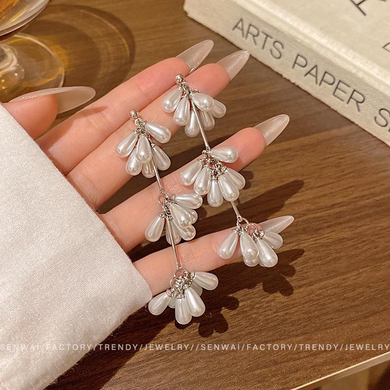 

Fashion Water Drop Pearl Fringed Earrings Women s Versatile Temperament Long Stud Earrings French Earrings