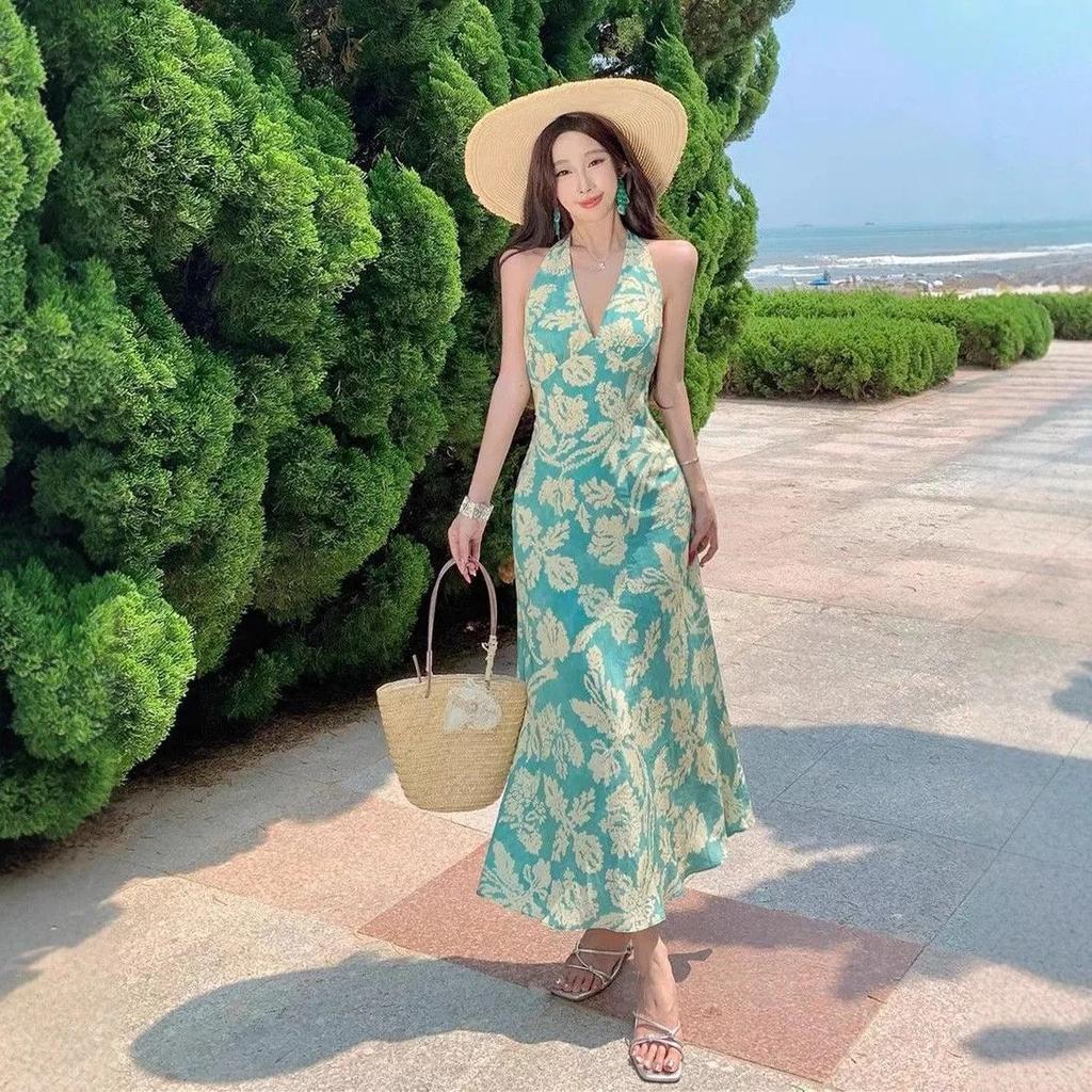 Beautiful beach dress seaside vacation French sleeveless neck waist blue neck collar dress halter dress women