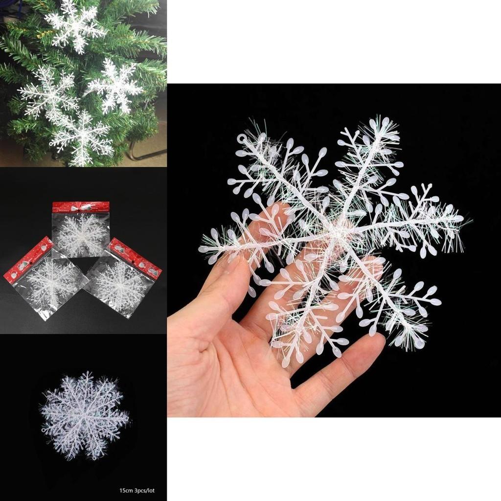 High-quality White Snowflake Christmas Tree Ornament Ideal For Festive Celebrations