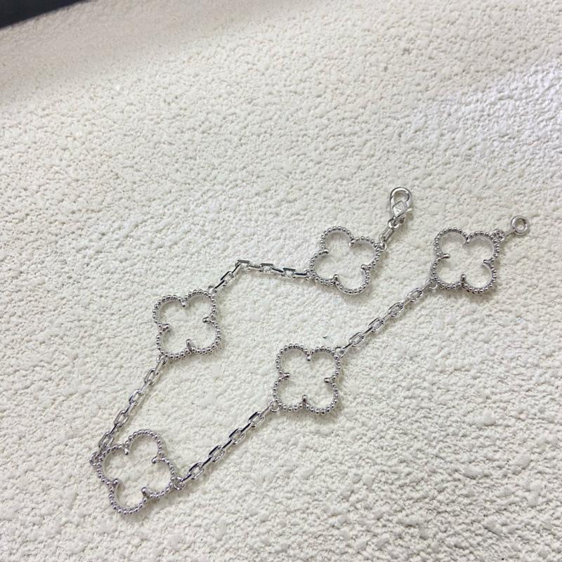 Exquisite Four-leaf Clover Bracelet for Women Five-flower Bracelet Double-sided Natural White Mother-of-pearl and Carnelian Bracelet