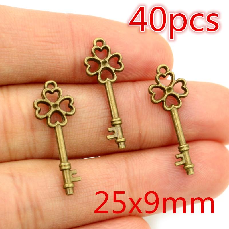 40pcs Key Charms Pendants Antique Bronze plated  Metal Retro Slower Heart Keys Charm DIY Jewelry Making Accessories Necklace