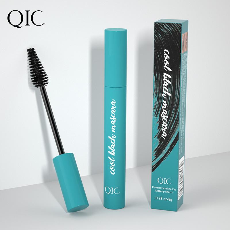 QIC green box mascara, slender, dense, curled and shaped without smudging mascara