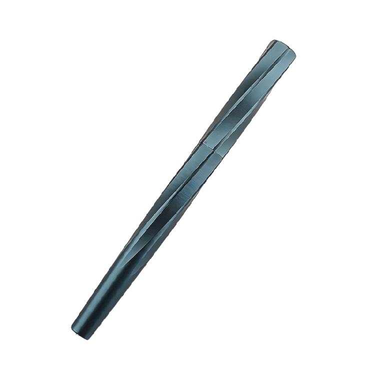Stylish Metal Fountain Pen With Magnetic Closure For Smooth Business Writing
