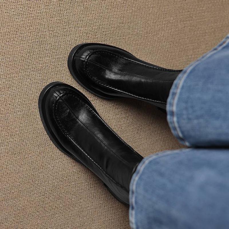 

Новые женские кожаные ботинки на платформе и высоком каблуке, однотонные, большого размера, ботинки рыцаря, задняя молния, осенне-зимние кожаные ботинки квадратной и средней формы 40