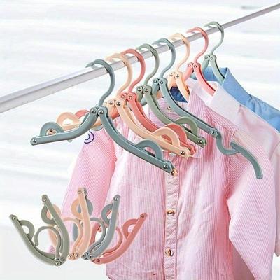 5 yuvalı Çok İşlevli Elbise Askısı Taşınabilir Katlanabilir Seyahat Katlanabilir Plastik Elbise Askısı