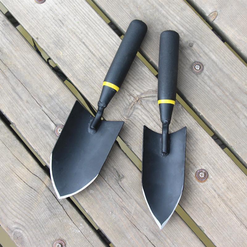 Manganese Steel Gardening Tool Set: Small Shovel, Hoe, and Rake for Planting and Beachcombing.